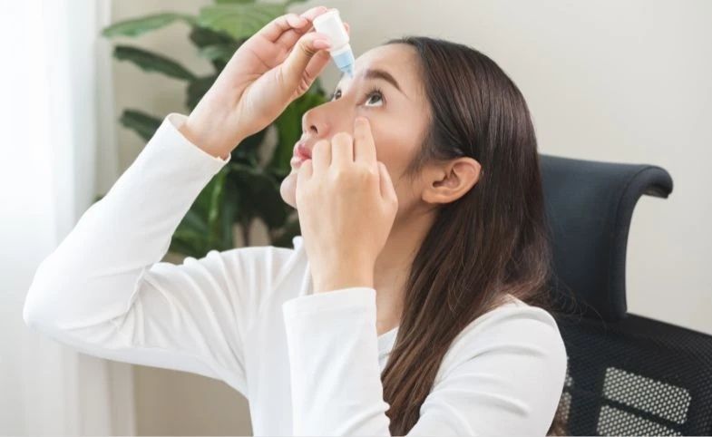 8 Tips Mudah Melindungi Kesehatan Mata dari Paparan Layar